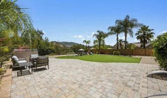 2928 Burnet Dr, Escondido, CA 92027
