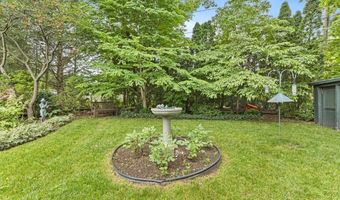 73 Oakwood St, Albany, NY 12208