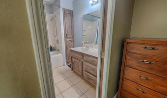 1 Ivy Cir, Arkadelphia, AR 71923