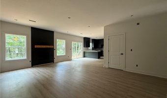 32 Dumfries Dr, Bella Vista, AR 72715