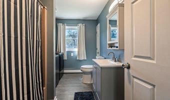 1712 Hotel Rd, Auburn, ME 04210