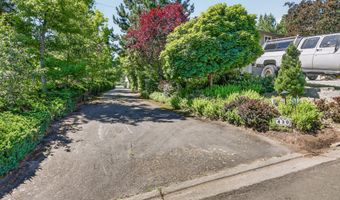 430 Wiley St, Ashland, OR 97520