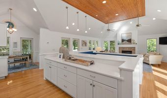 114 N Bald Head Wynd, Bald Head Island, NC 28461