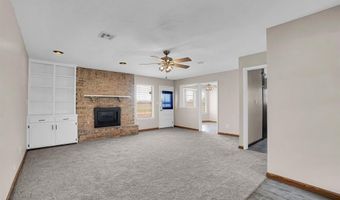 2108 Galaxy Dr, Altus, OK 73521