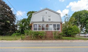 122 Market St, Warren, RI 02885