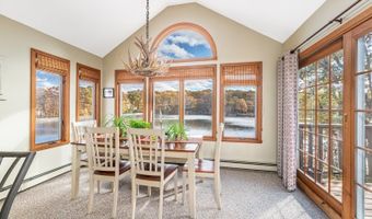 340 W Lakeshore Dr, Alloway, NJ 07422