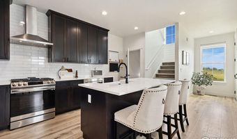 760 Crossbill Dr, Berthoud, CO 80513