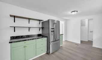 1144 Wolfskin Rd, Arnoldsville, GA 30619