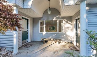 256 Cherry Ln, Airmont, NY 10901