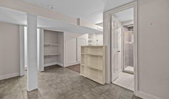 534 IRVING St NW, Washington, DC 20010