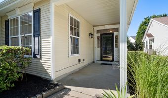 15 Five Bridges Ct, Barnegat, NJ 08005