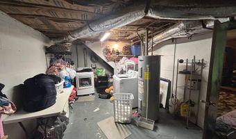 2027 Booth Quillen Rd, Ashland, KY 41102