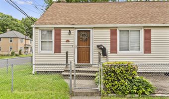 40 Wake St, Bridgeport, CT 06610