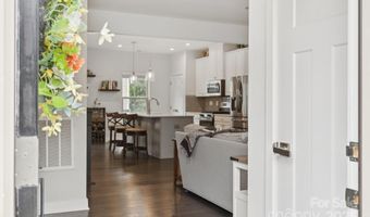 2029 Birchside Dr, Charlotte, NC 28205