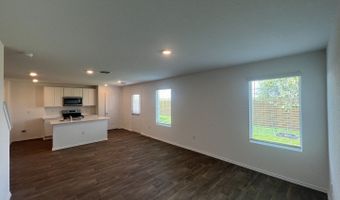 10313 Lassen Park, Adkins, TX 78101