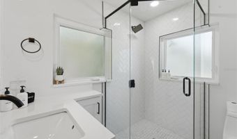 102 W KING St, Orlando, FL 32804