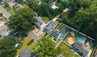 92 Blauvelt Ave, Bergenfield, NJ 07621
