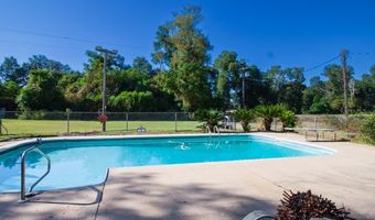 114 P R Harrell Rd, Bainbridge, GA 39817