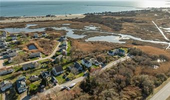110 HOUSTON Ave, Narragansett, RI 02882