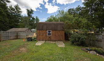 116 Pond St, Newton, NH 03858