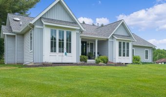7922 Pine Edge Ct SE, Alto, MI 49302
