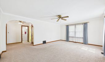 3701 Hamilton Pl, Anderson, IN 46013