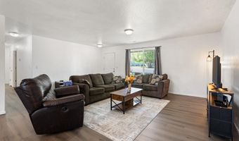 610 Botaka Loop, Benton City, WA 99320