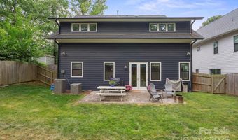 2637 Springway Dr, Charlotte, NC 28205