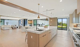 4551 Alonzo Ave, Encino, CA 91316