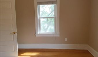 3 Bay View Ave 6, Bristol, RI 02809