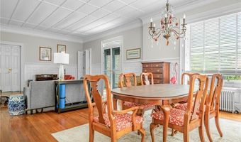 90 Rhode Island Ave 2, Newport, RI 02840