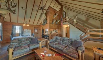 16 Caddis Ln, Cody, WY 82414