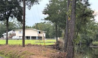 2054 Mole Dr, Bay St. Louis, MS 39520