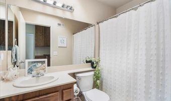 2319 Fair Oak Ct, Escondido, CA 92026