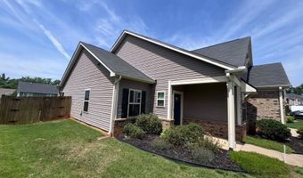 565 Goldstone Ln, Boiling Springs, SC 29316