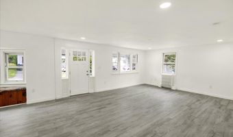 105 GIBRALTAR Rd, Reading, PA 19606