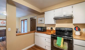1145 NEWPORT Ave, Bandon, OR 97411