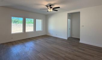 242 Brood Dr, Adkins, TX 78101