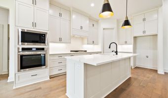 7044 Star Dust Ln, Alexander, AR 72002