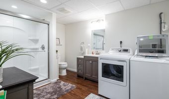 125 W Washington St, Bristol, CT 06010