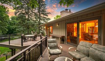 451 Reflection Rd, Apple Valley, MN 55124