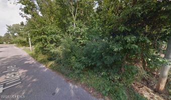 247 Tiller Ave, Beachwood, NJ 08722