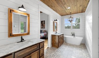 387 Emory Dr, Arab, AL 35016