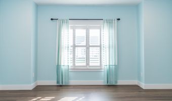 902 Stonehenge Dr, Bedford, IN 47421