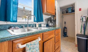 491 Middle St, Bath, ME 04530