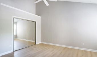 901 Wentworth Ct, Alpharetta, GA 30022