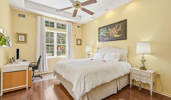 10 Deer Lake Ct, Barnegat, NJ 08005