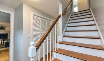 66 Cambridge Rd, Bedford, NH 03110