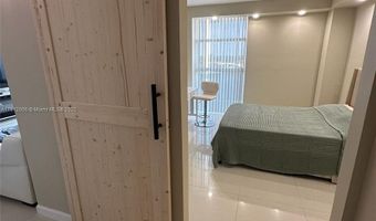 20515 E Country Club Dr 747, Aventura, FL 33180