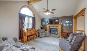 12448 NW Blackwood Dr, Adrian, MO 64720